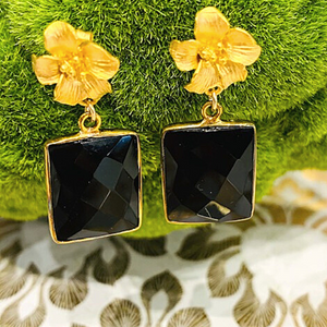 Black onyx square stud earrings deals