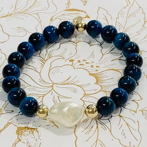 Fine Jewelry Luxury Baroque Pearl Gratitude Bracelet 14K Gold Filled in Navy Blue Agate Clarity Strength Motivation